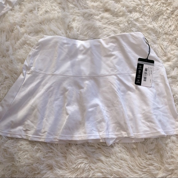 COPY - NWT 2 White Tennis Skirts Bundle - Picture 5 of 13